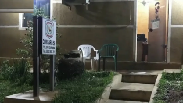 Tres asaltantes armados entran a una casa y familia pasa minutos de terror en Capiatá