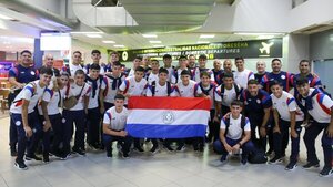 La Albirroja Sub 20 partió con destino a Venezuela