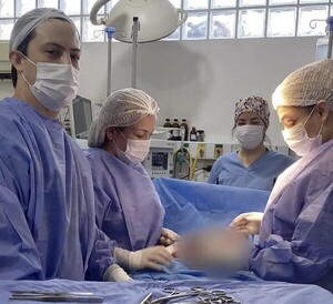 Extirpan tumor a paciente embarazada en el Hospital General de Villa Elisa - .::Agencia IP::.