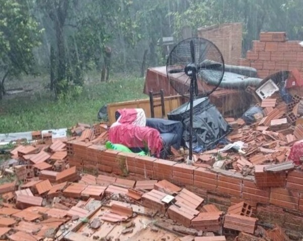 Temporal afectó viviendas y dejó destrozos en San José de los Arroyos