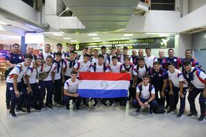 La Albirroja Sub-20 partió rumbo a Venezuela • PARAGUAY TV