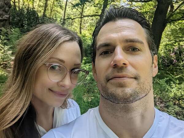 Henry Cavill ya tiene a su hijo en brazos - Gente - ABC Color