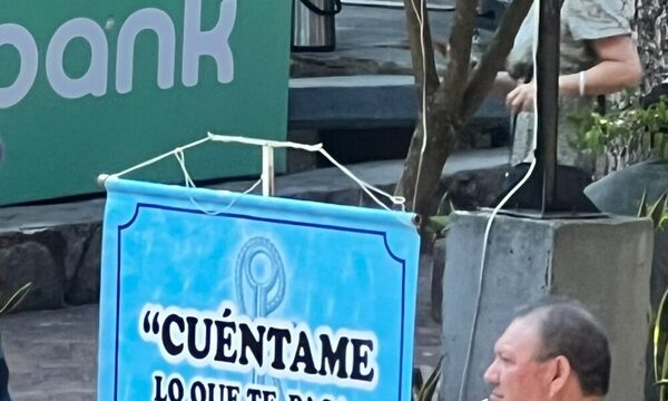 “Contame lo que te pasa”, psicólogo ofrece consulta gratis en calles de San Bernardino