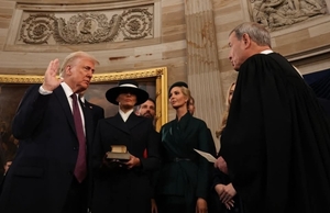 Trump ya juró y es el nuevo presidente de Estados Unidos - Noticiero Paraguay