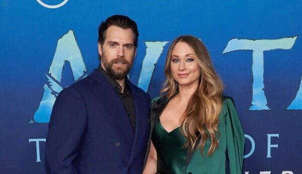 ¡El actor Henri Cavill ya tuvo a su hijito y es súper mansito!