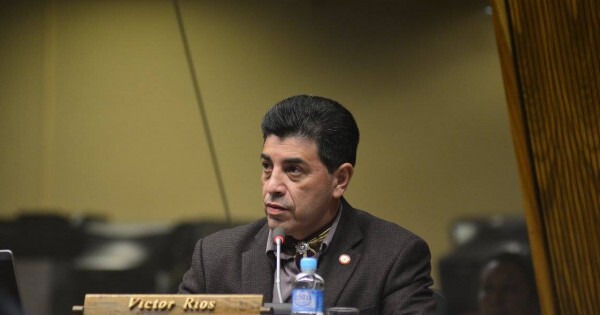 Billy Vaesken agita la interna liberal y dice que Víctor Ríos es un perfil presidenciable