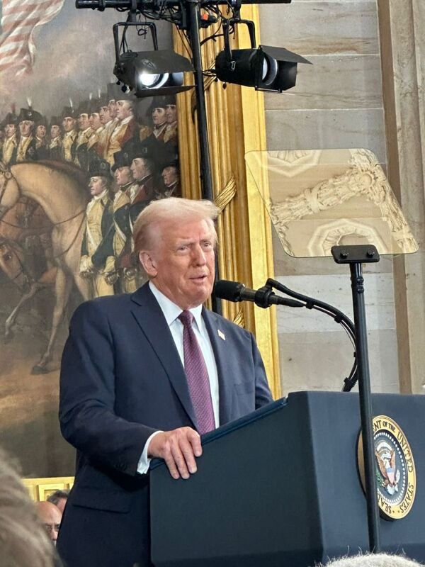 Trump dice que impondr谩 aranceles a otros pa铆ses para 芦enriquecer禄 a los estadounidenses
