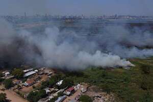 Fiscalía investiga causa de incendios en el banco San Miguel de Asunción  - Nacionales - ABC Color