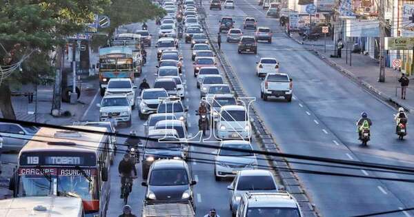 Diario HOY | Conductores convocan a manifestación sobre la ruta PY02 contra aumento de peaje y patentes