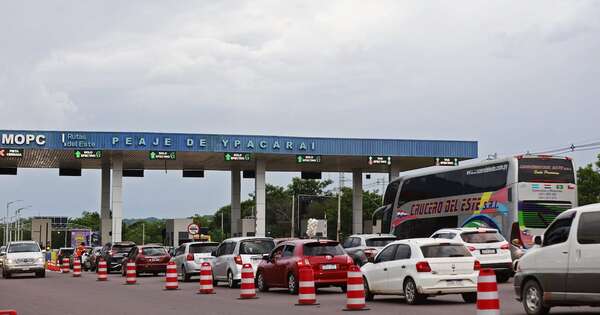 La Nación / Camioneros amenazan con ir a paro por aumento de tarifa del peaje