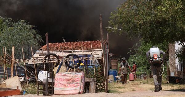 La Nación / Piden agua potable para las familias afectadas por el incendio en la Costanera Norte