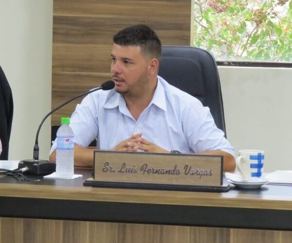 Concejal solicita acción de inconstitucionalidad contra ley de habilitaciones que afecta a contribuyentes