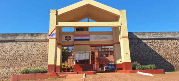 Reo del CERESO de Itapúa llegó sin vida al Hospital Regional de Encarnación