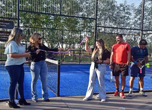 Inauguran primera cancha de pádel en el Kia Parks - Empresariales - ABC Color