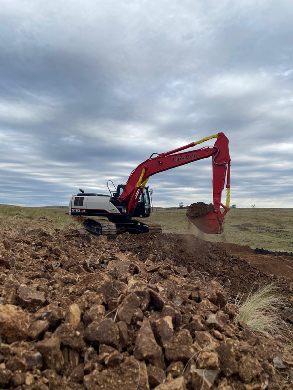 Tecnología de Vanguardia Impulsa la Minería de Piedras Preciosas en Uruguay
