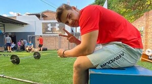 Diario HOY | #MoveteEnCasa: Con ejercicios, carisma y facha, Moli Fit anima la cuarentena desde las redes