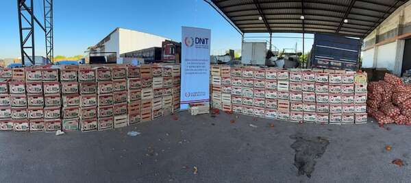 Contrabando: incautan 15 toneladas de productos frutihortícolas en zona del Abasto - Policiales - ABC Color