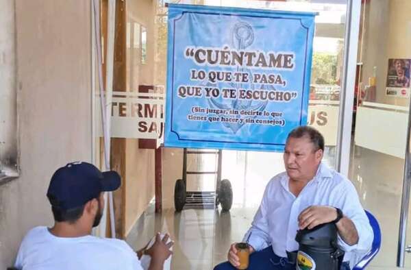 “Cuéntame lo que te pasa”: la historia del psicólogo que atiende gratis en espacios públicos - Nacionales - ABC Color
