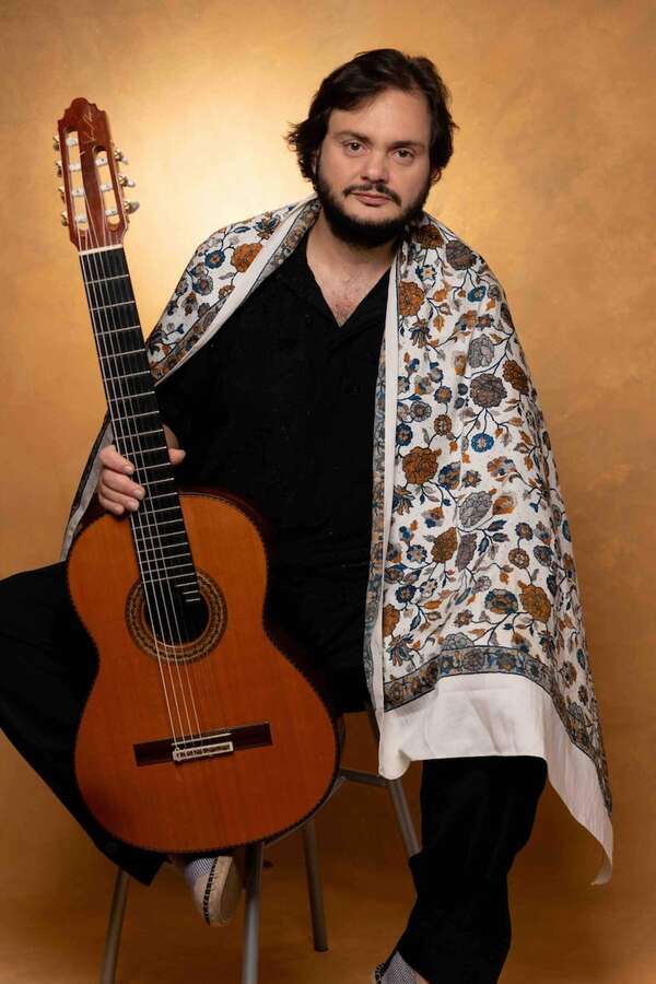El aclamado guitarrista brasileño Yamandu Costa dará un concierto gratuito en Asunción - Música - ABC Color