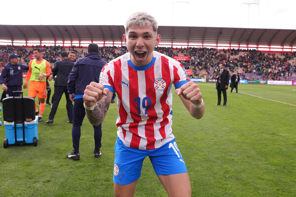 Julio Enciso seguirá en la Premier League • PARAGUAY TV