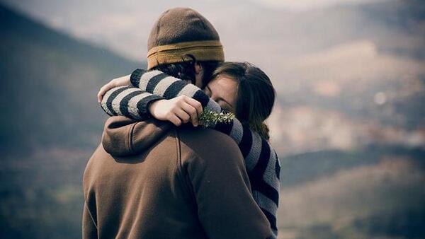 Hoy se celebra el Día Internacional del Abrazo - 1000 Noticias