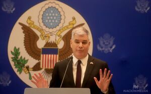 Tras asunción de Trump le comunican a Ostfield que deja de ser embajador de EEUU en Paraguay