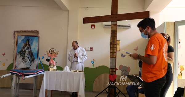 La Nación / La Cruz Peregrina en el Hospital Acosta Ñu - OJO Galería