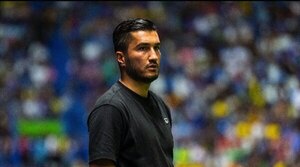 Versus / El Borussia Dortmund despide al técnico Nuri Sahin