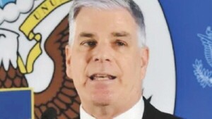 Santi Peña regresa de Estados Unidos y embajador yanqui prepara sus maletas