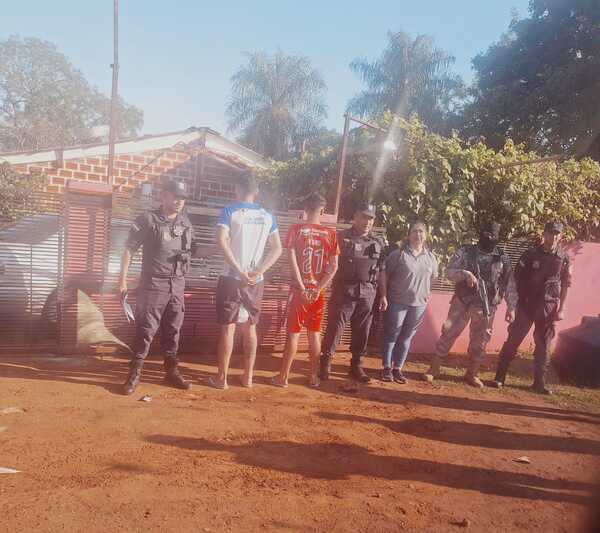 Dos detenidos en Cambyretá por hurto de motocicleta