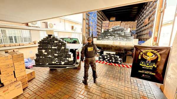 Incautan 267 kilos de cocaína y detienen a tres personas en operativo fronterizo - Policiales - ABC Color