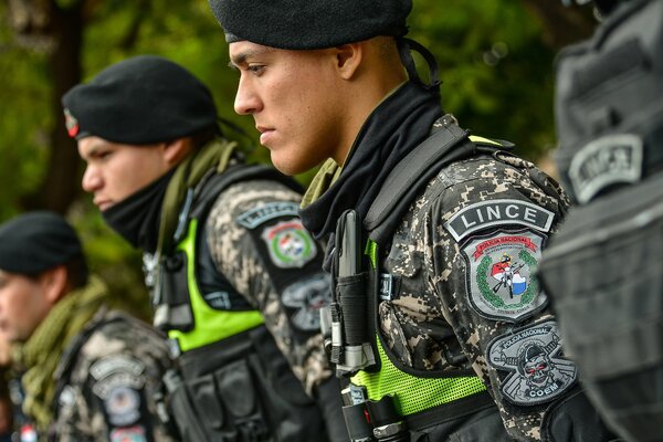 Más de 250 agentes policiales inician curso para sumarse al Grupo Lince - .::Agencia IP::.