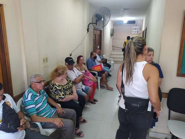Instan a pacientes de diabetes que acudan a los centros de salud de su localidad - Nacionales - ABC Color