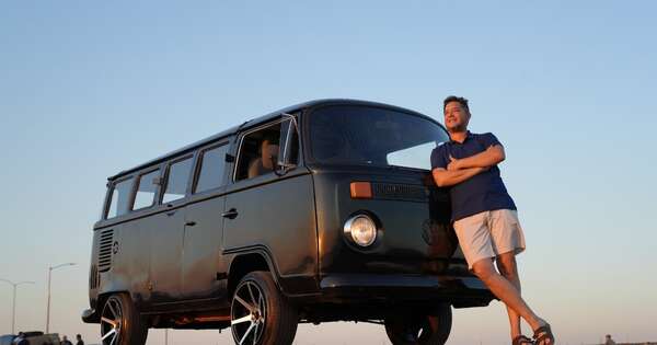La Nación / “La Kombi DJ”, una fiesta sobre rueda de la mano de Jr. Rodríguez