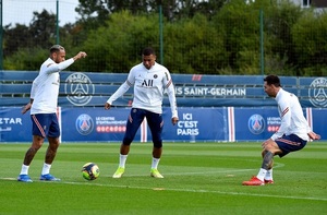La respuesta de Mbappé a Neymar sobre supuesto celo por Messi