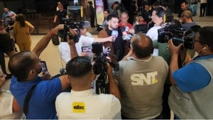 Joven paraguayo graduado en ingeniería aeroespacial regresa al país con grandes proyectos • PARAGUAY TV