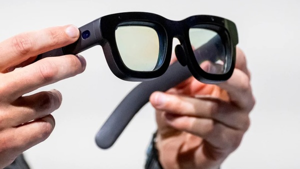 Meta desarrolla gafas marca Oakley y explora más productos para competirle a Apple | Tecnología | 5Días