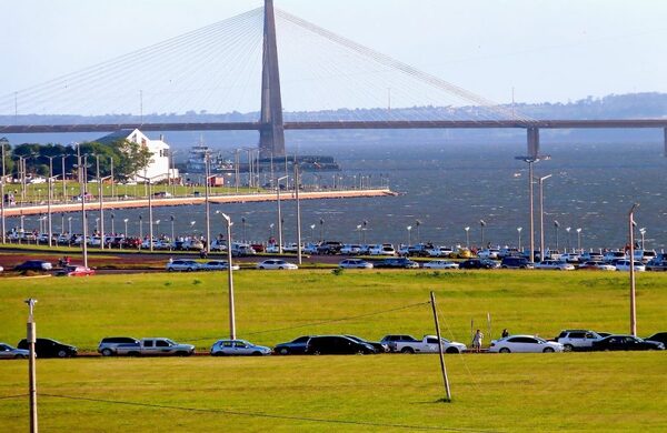 Alta ocupación hotelera y gran repunte del turismo de compras en Encarnación | Locales | 5Días