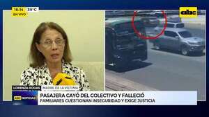 Video: el desconsuelo de la madre de Cynthia, la mujer que murió tras caer de colectivo - ABC Noticias - ABC Color