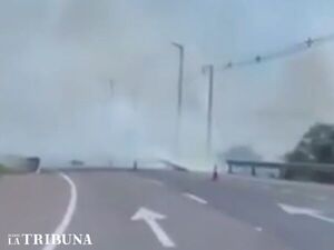 Reportan un incendio de gran magnitud en Ypacaraí