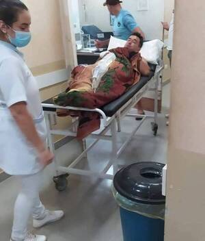Salió de farra y al regresar a su casa ¡su doña casi "lo convierte en butifarra"!