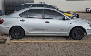 Interceptan auto con chapa paraguaya que transportaba marihuana