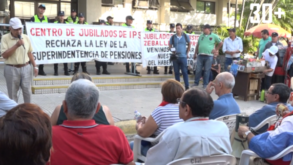 Autoridades del IPS consideran que el ajuste solicitado por jubilados no está contemplado por la ley - trece