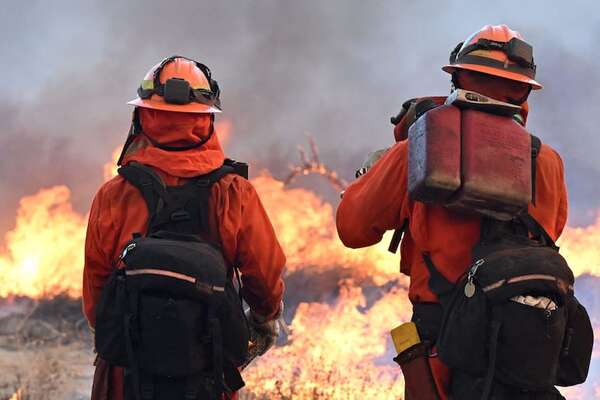 Miles de órdenes de evacuación por nuevo incendio alrededor de Los Ángeles - Mundo - ABC Color