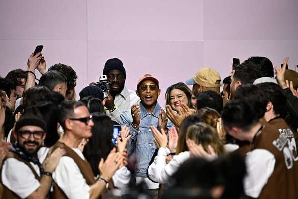 Pharrell Williams abre Semana de la Moda en París - Sociales - ABC Color
