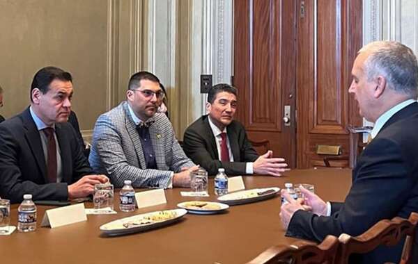 Asesor “mau” del canciller usurparía labor diplomática - Política - ABC Color