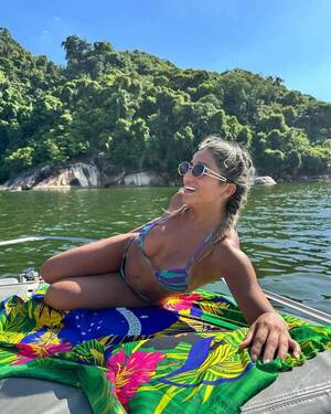 Ndetavyyyyyyy! ¡Mirá qué cuerazo anda pelando la ex de "Gokú" Arzamendia!