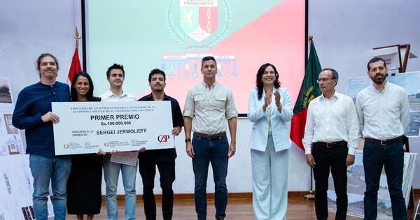 La Nación / Peña entrega premio a ganadores de anteproyecto para nueva sede de Academil
