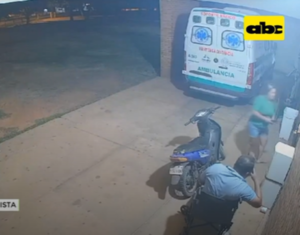 Hombre murió mientras esperaba atención médica en urgencias