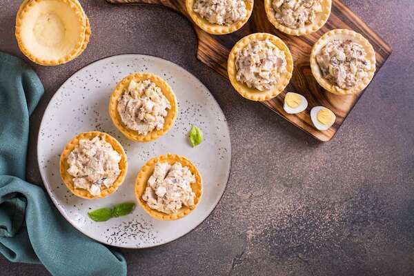 ¿No sabes qué cenar? Seguí esta receta rápida de minitartas de atún - Gastronomía - ABC Color